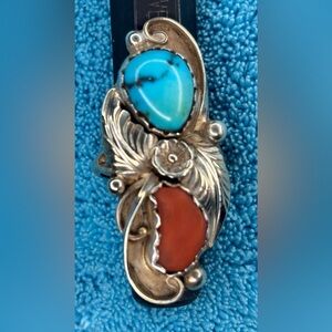 Estate sale, VTG. Navajo Sterling Silver and Turquoise & Coral Women's Ring